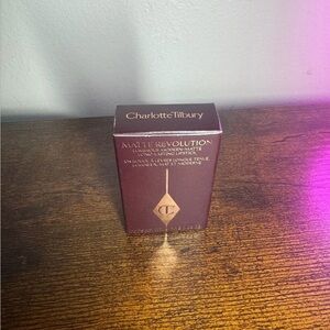 Charlotte tilbury matte lipstick shade pillow talk 1.1g/0.03oz